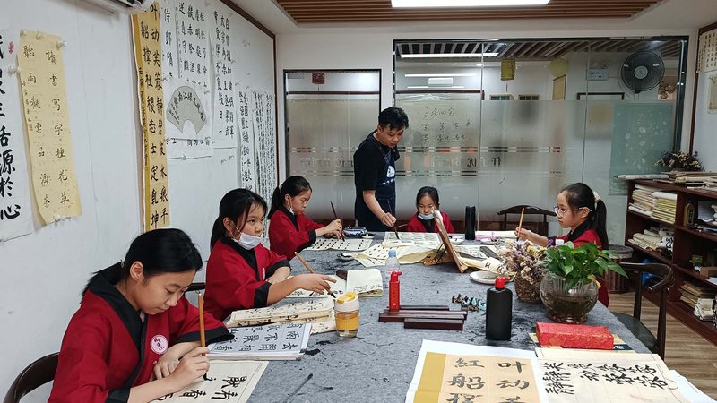 自考本科在考研方面的认可度较高，主要体现在以下几个方面：